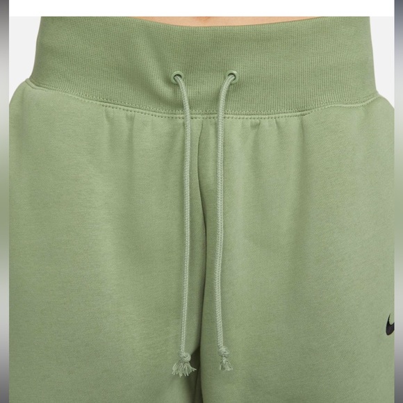 Nike oversized sweatpants - Picture 3 of 6